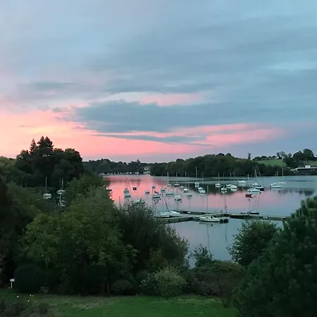 Oda ve Kahvaltı La Grimaudiere 3*